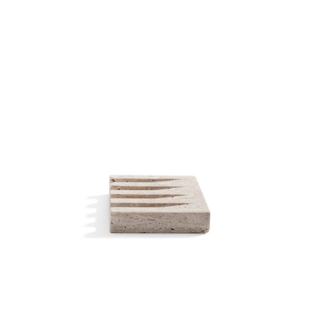 Kristine_five_melvaer_soapdish_whenobjectswork